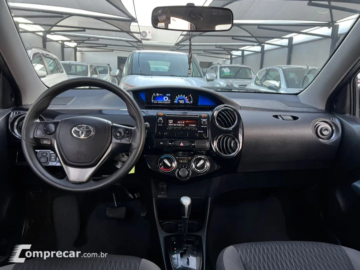 ETIOS 1.5 XS Sedan 16V