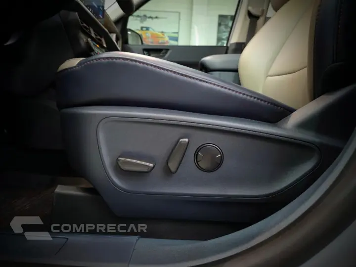 MAVERICK 2.5 HYBRID LARIAT E-CVT