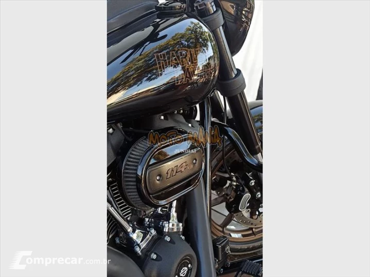 LOW RIDER S