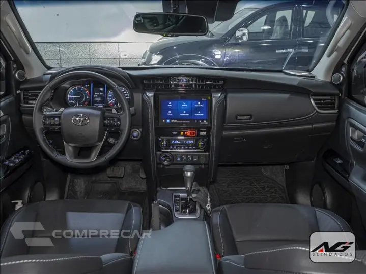 HILUX SW4 2.8 D-4d Turbo SRX Platinum 7L 4X4