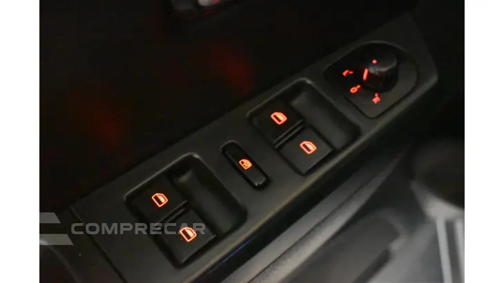 FOX - 1.6 MI ROCK IN RIO 8V 4P MANUAL