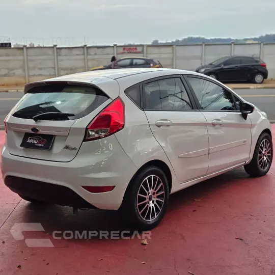 Fiesta 1.5 16V Flex Mec. 5p