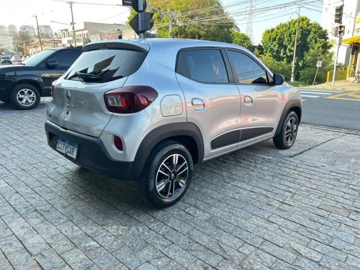 KWID 1.0 12V SCE FLEX INTENSE MANUAL
