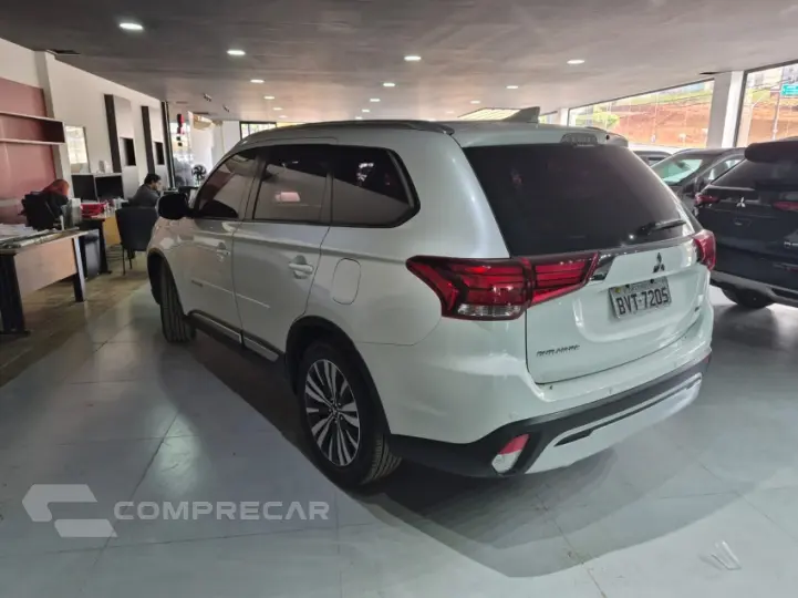 OUTLANDER 2.0 Mivec Sport HPE