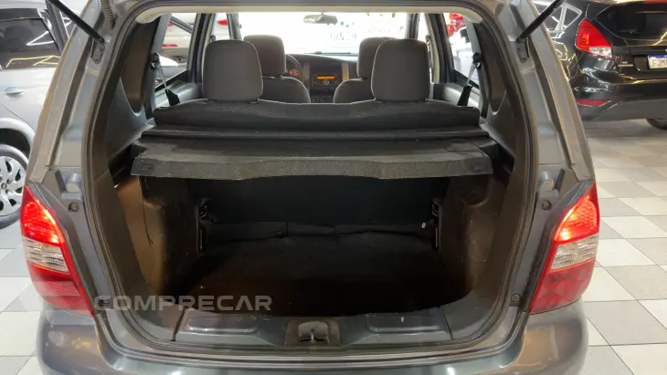 LIVINA 1.6 S 16V