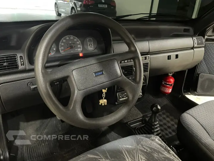 UNO 1.0 Mille 8V