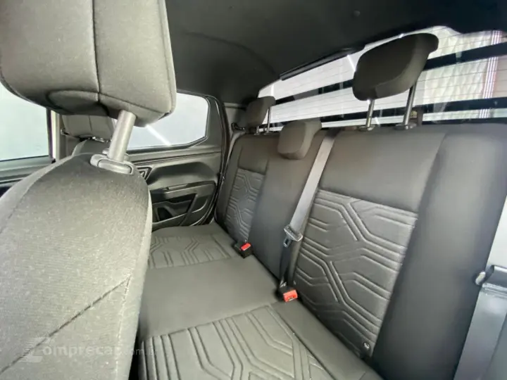 Strada Freedom 1.3 Flex 8V CD