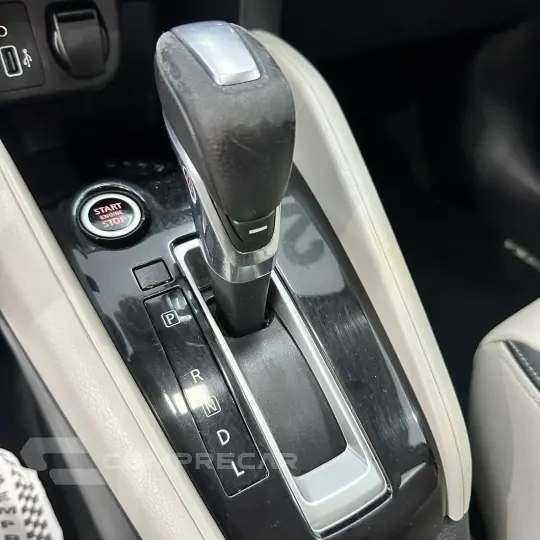 VERSA V-DRIVE Premium 1.6 16v Flex Aut.
