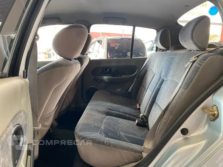 CLIO 1.6 Privilége Sedan 16V