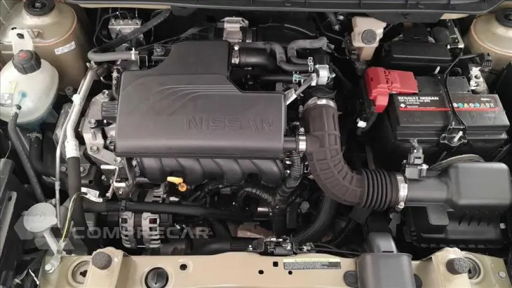 KICKS PLAY 1.6 16V FLEXSTART SENSE XTRONIC