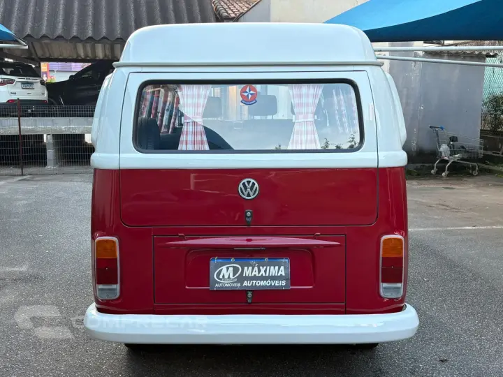 KOMBI 1.6 MI STD Lotação 8V
