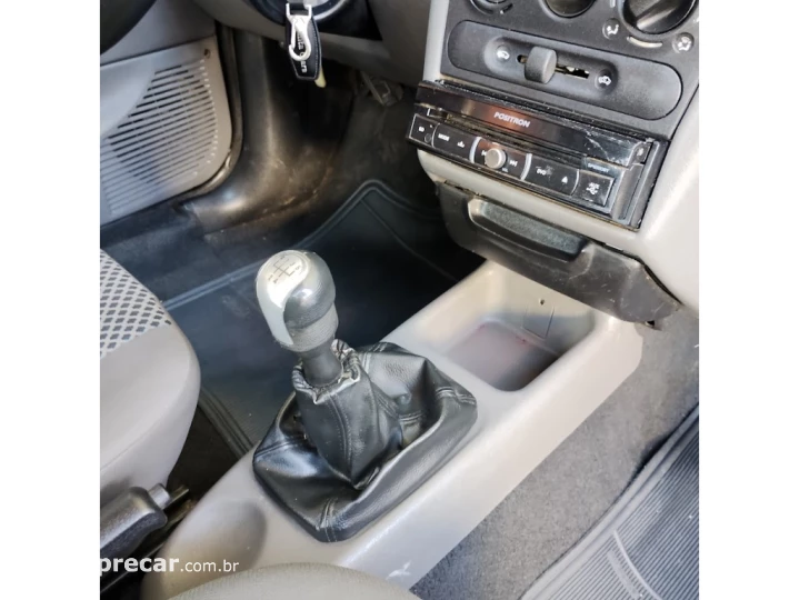 CLASSIC 1.0 MPFI LS 8V FLEX 4P MANUAL