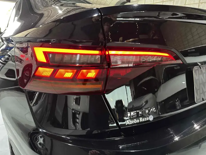 JETTA 1.4 250 TSI TOTAL FLEX COMFORTLINE TIPTRONIC