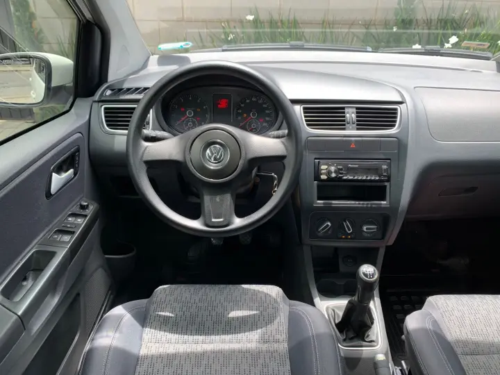 FOX 1.0 MI 8V FLEX 4P MANUAL