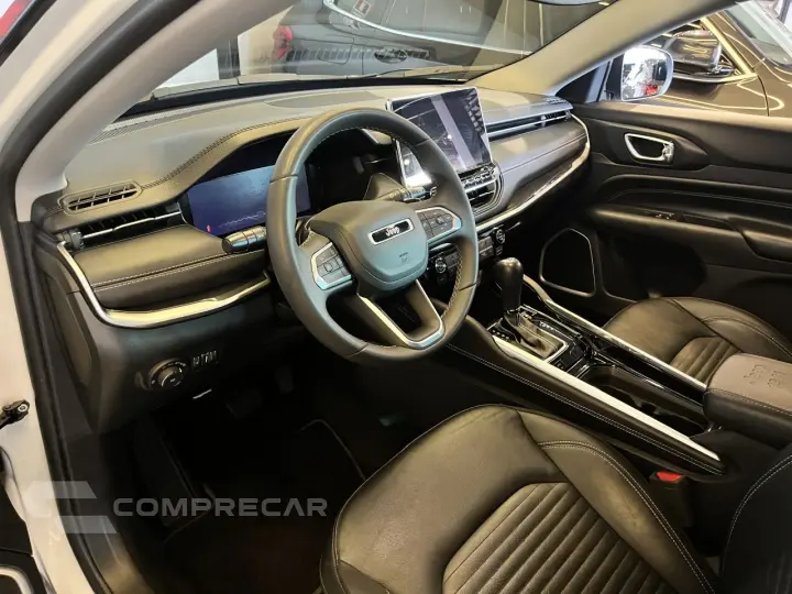 Commander 1.3 16V 4P FLEX T270 LONGITUDE TURBO AUTOMÁTICO AT