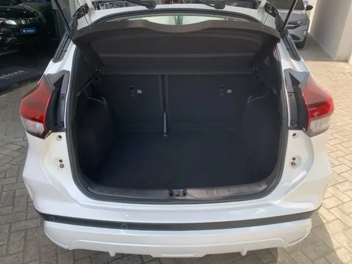 KICKS Exclusive 1.6 16V Flex Aut.