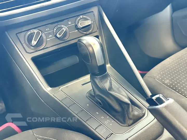 POLO 1.0 200 TSI COMFORTLINE AUTOMÁTICO