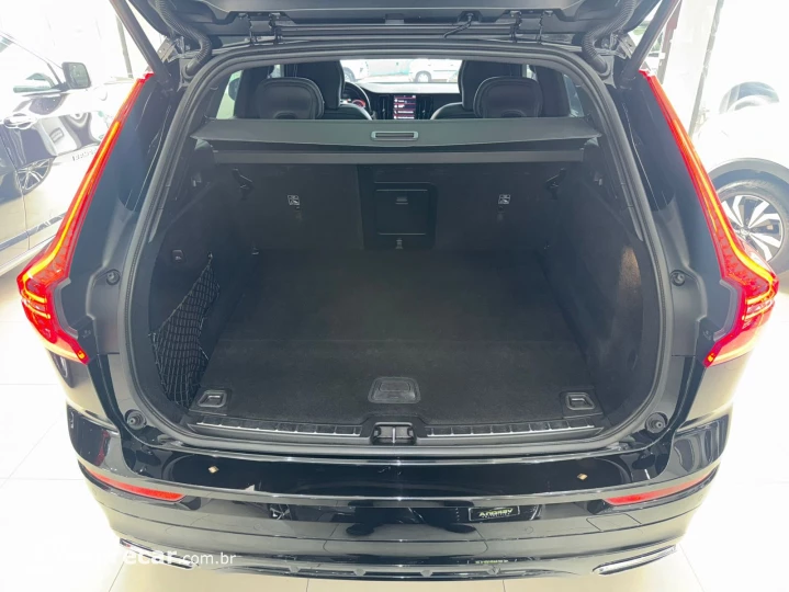 XC60 T8 R Desingn