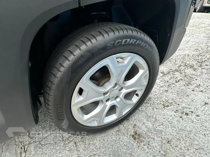 RENEGADE 1.8 16V Limited