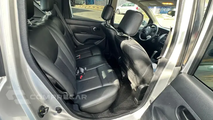 LIVINA 1.8 SL 16V