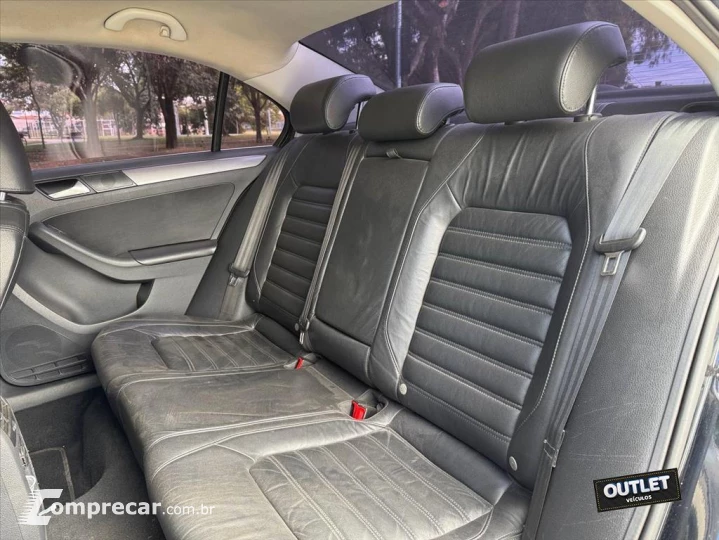 JETTA 2.0 TSI HIGHLINE 200CV GASOLINA 4P TIPTRONIC