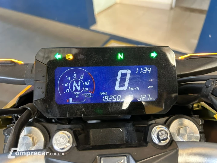 CB 300F Twister Flex