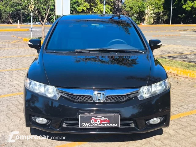 CIVIC - 1.8 EXS 16V 4P AUTOMÁTICO