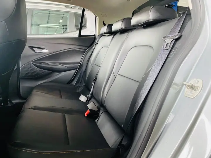 ONIX 1.0 Turbo Premier