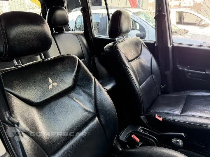 PAJERO TR4 2.0 4X4 16V 140CV FLEX 4P AUTOMÁTICO