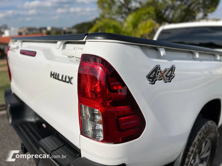 HILUX 2.8 D-4D TURBO DIESEL CS 4X4 MANUAL