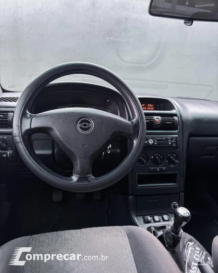 ASTRA 2.0 MPFI Advantage 8V