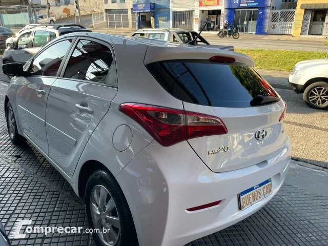 HB20 - 1.0 COMFORT PLUS 12V 4P MANUAL