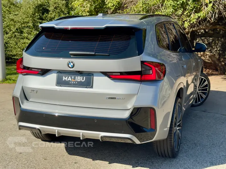 X1 2.0 16V Turbo Sdrive20i M Sport