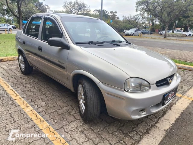 CLASSIC - 1.0 MPFI SPIRIT 8V 4P MANUAL
