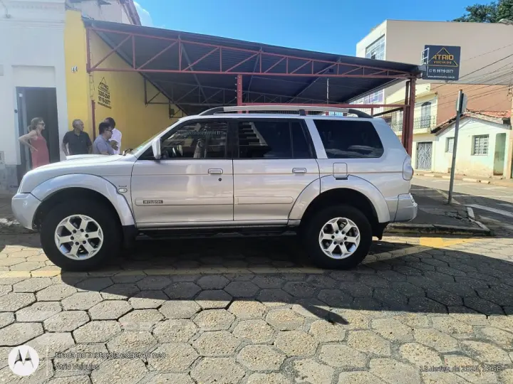 Pajero Sport HPE 3.5 4x4 200cv Aut.