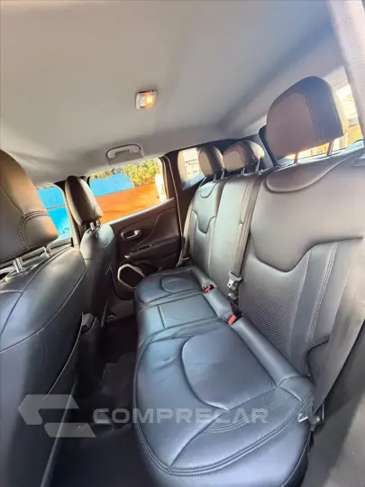 RENEGADE 2.0 16V Turbo Sport 4X4