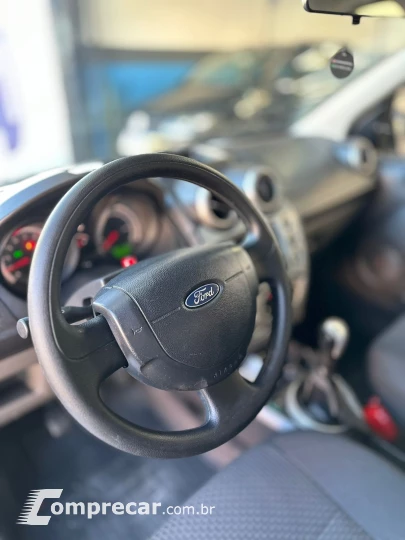 FIESTA 1.0 MPI Sedan 8V