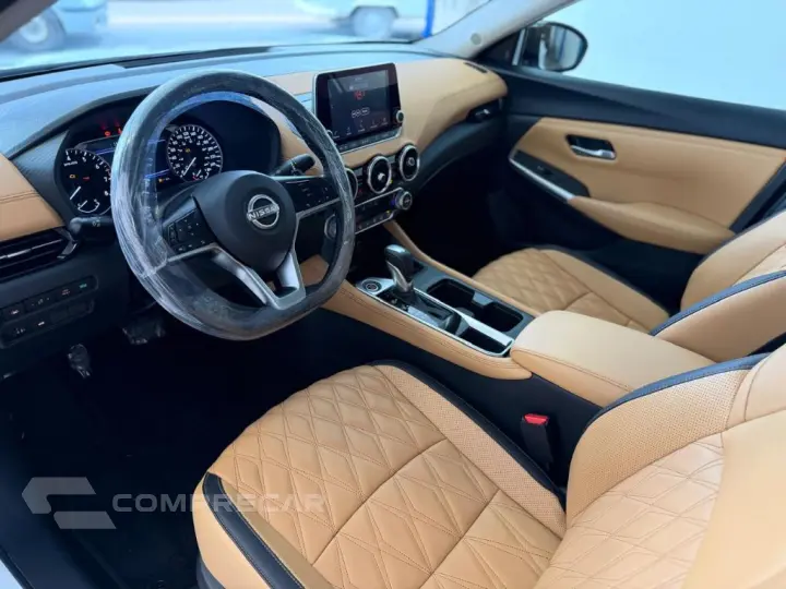 Sentra Exclu. Int. Premium 2.0 16V Aut.