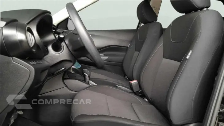 KICKS PLAY 1.6 16V FLEXSTART SENSE XTRONIC