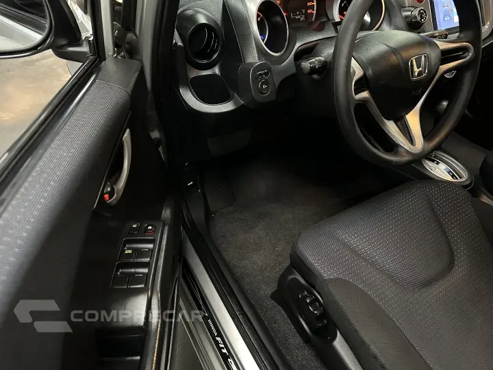 FIT 1.4 LX 16V