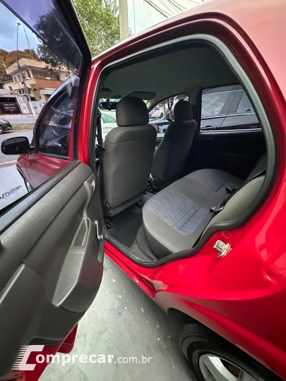 CELTA 1.0 MPFI Life 8V