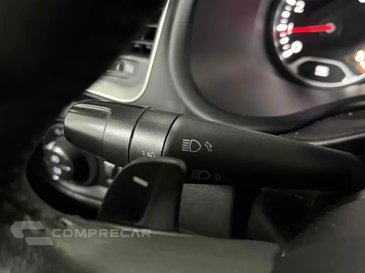 RENEGADE 1.8 16V FLEX LONGITUDE 4P AUTOMÁTICO