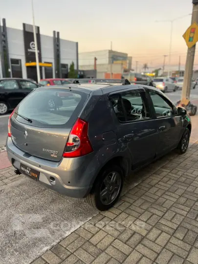 SANDERO 1.6 Vibe 8V