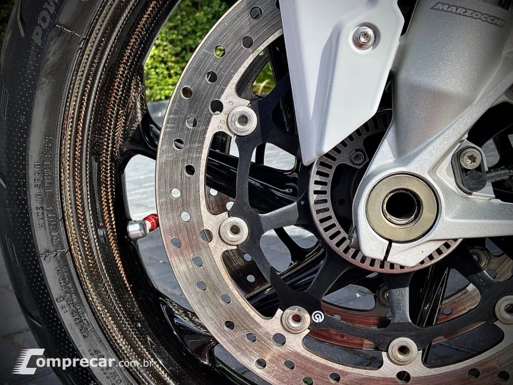 S1000 RR M CARBON