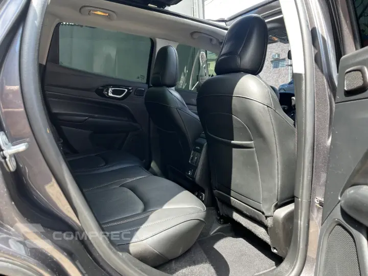 COMPASS LIMITED T270 1.3 TB 4x2 Flex Aut