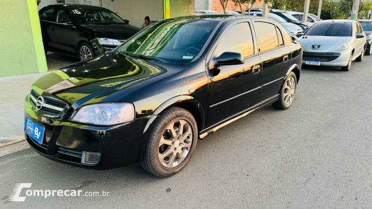 ASTRA 2.0 MPFI Advantage 8V