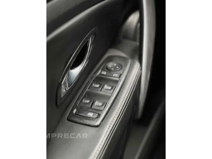 FLUENCE 2.0 DYNAMIQUE PLUS 16V FLEX 4P AUTOMÁTICO