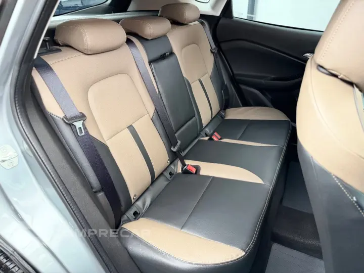 TRACKER Premier 1.2 Turbo 12V Flex Aut.