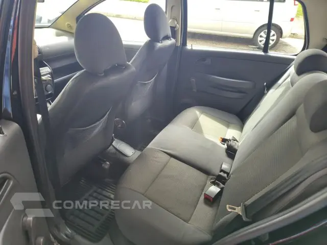 FOX - 1.0 MI 8V 4P MANUAL