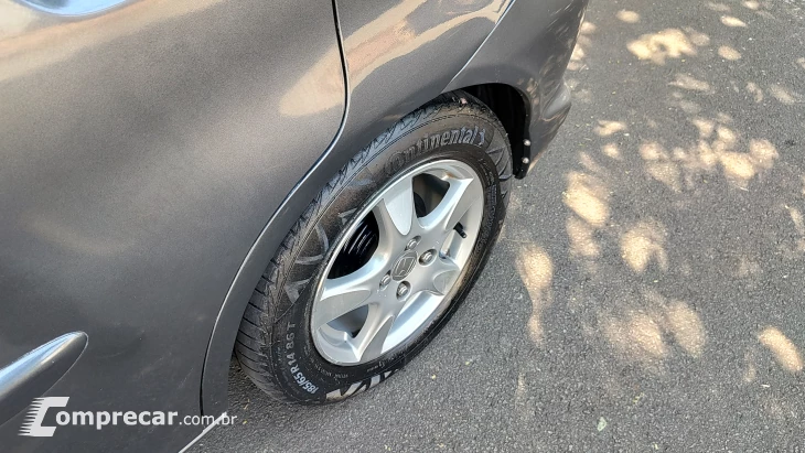 FIT 1.4 LX 8V